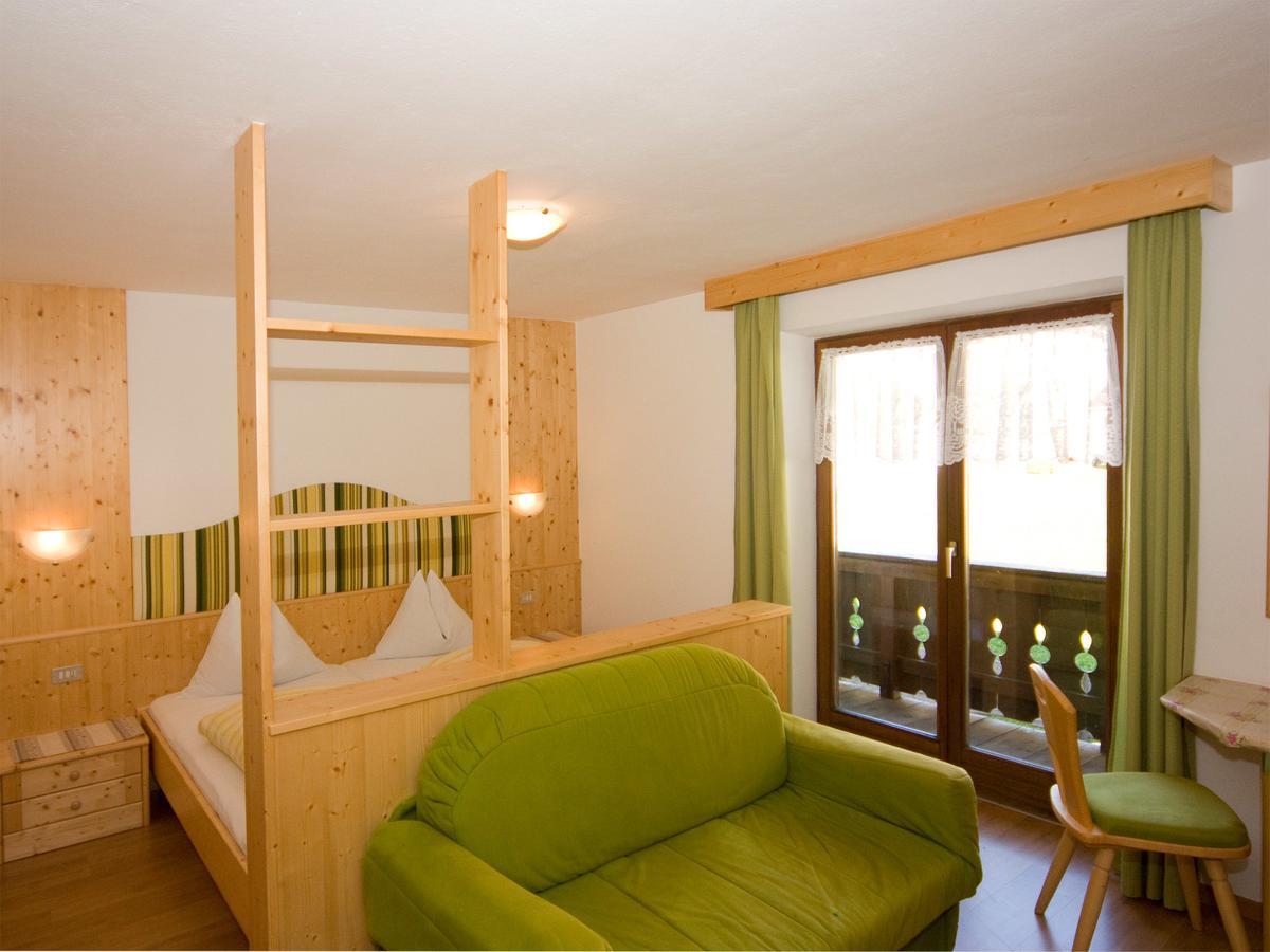 & Appartament Anna Apartment *